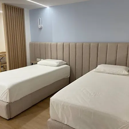 Tesa Studio Apartment *
