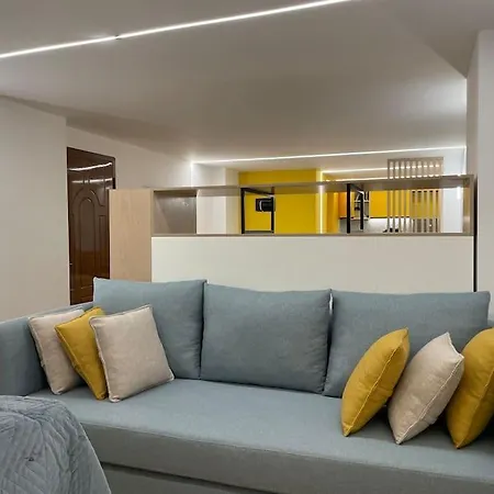 Tesa Studio Apartment Tirana